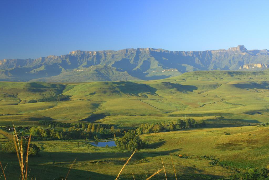 Montusi Mountain Lodge Bonjaneni Kültér fotó