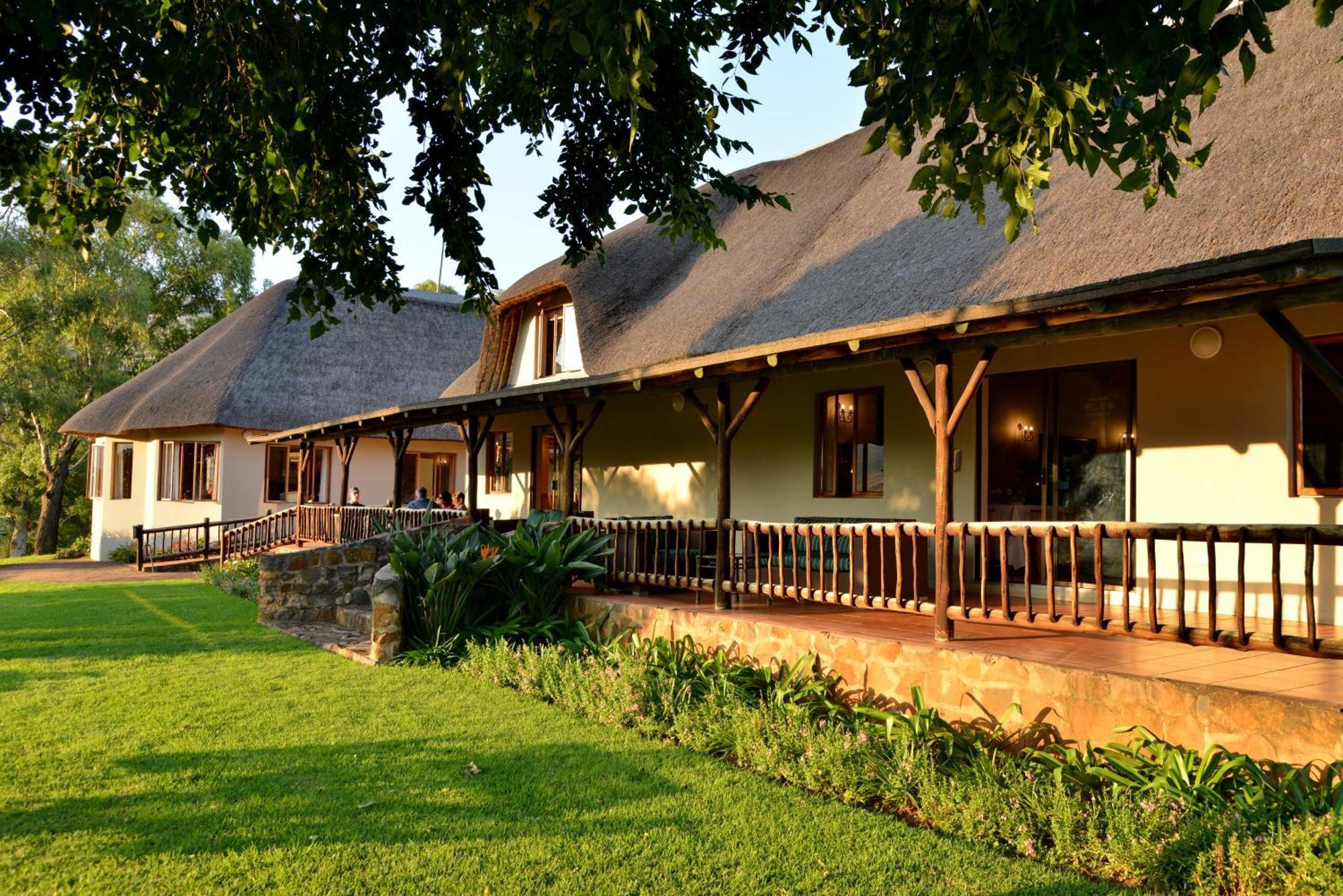 Montusi Mountain Lodge Bonjaneni Kültér fotó