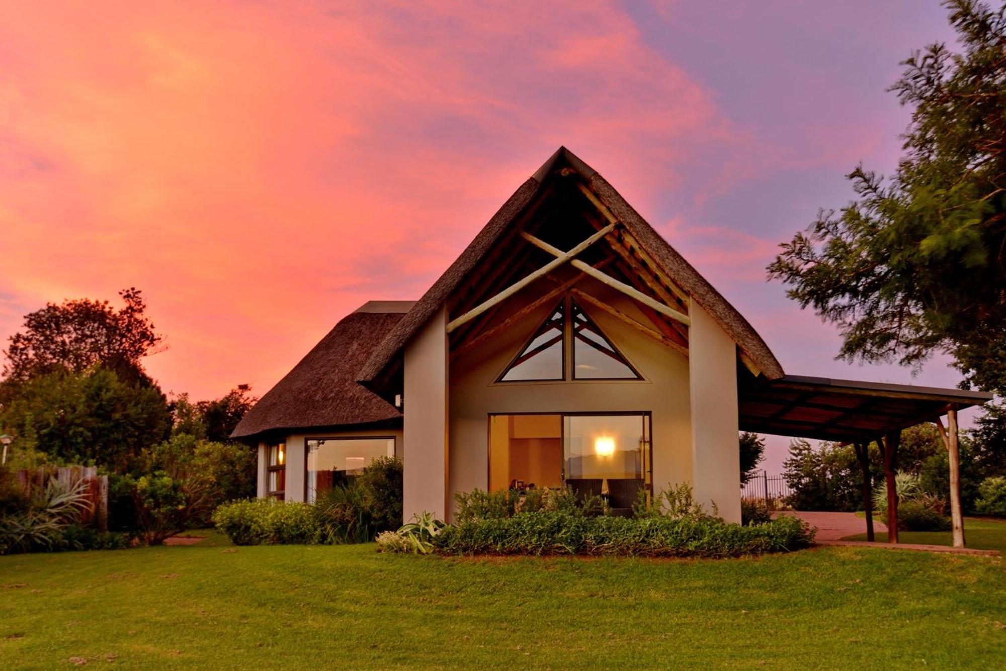 Montusi Mountain Lodge Bonjaneni Kültér fotó
